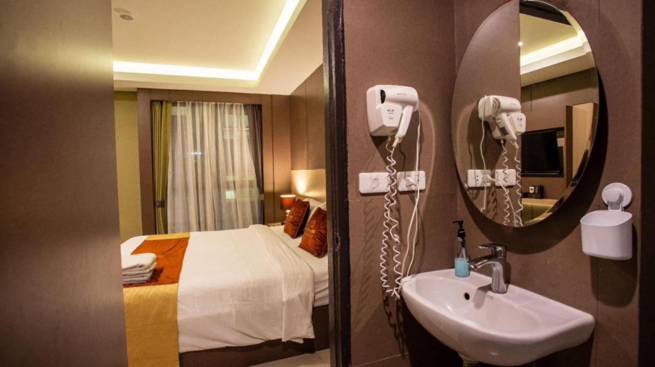 Grande Classic By Goad Avadhess Hospitality 1 Km Walking Street Pattaya Beach Екстериор снимка