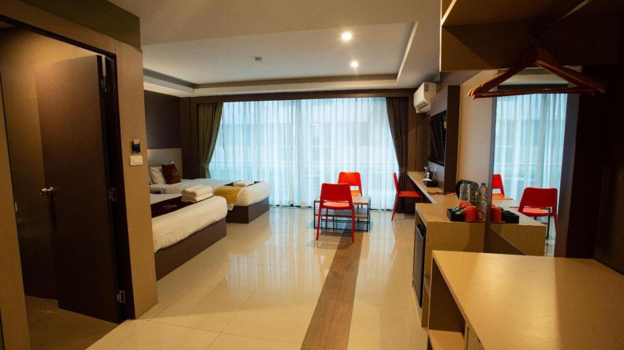 Grande Classic By Goad Avadhess Hospitality 1 Km Walking Street Pattaya Beach Екстериор снимка